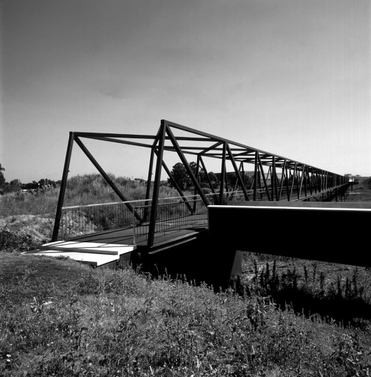Imagem 2 - Ponte Pedonal sobre o Esteiro de São Pedro