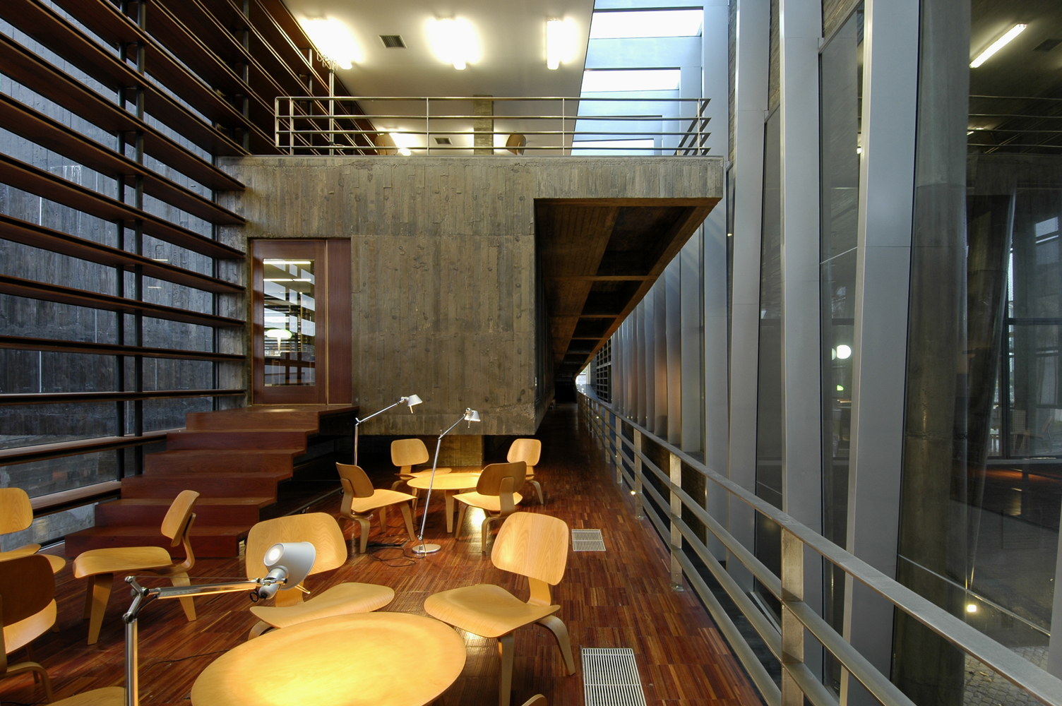 Imagem 6 - Biblioteca Central da Universidade dos Açores